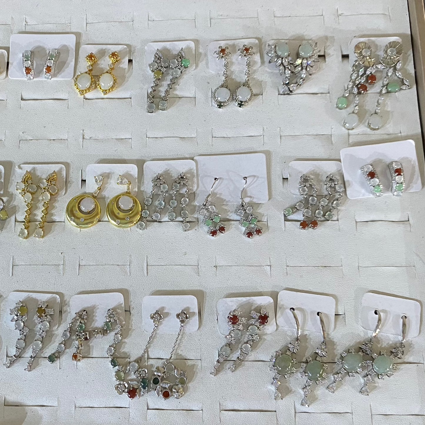 Jade earrings*10 pairs（1.25*1.25cm）